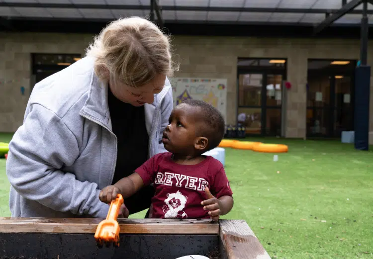 pro et enfant en crèche